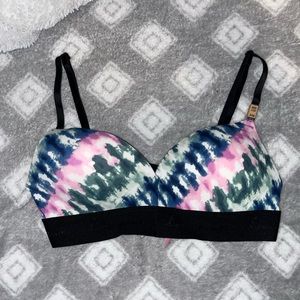 VS/Pink push up bra